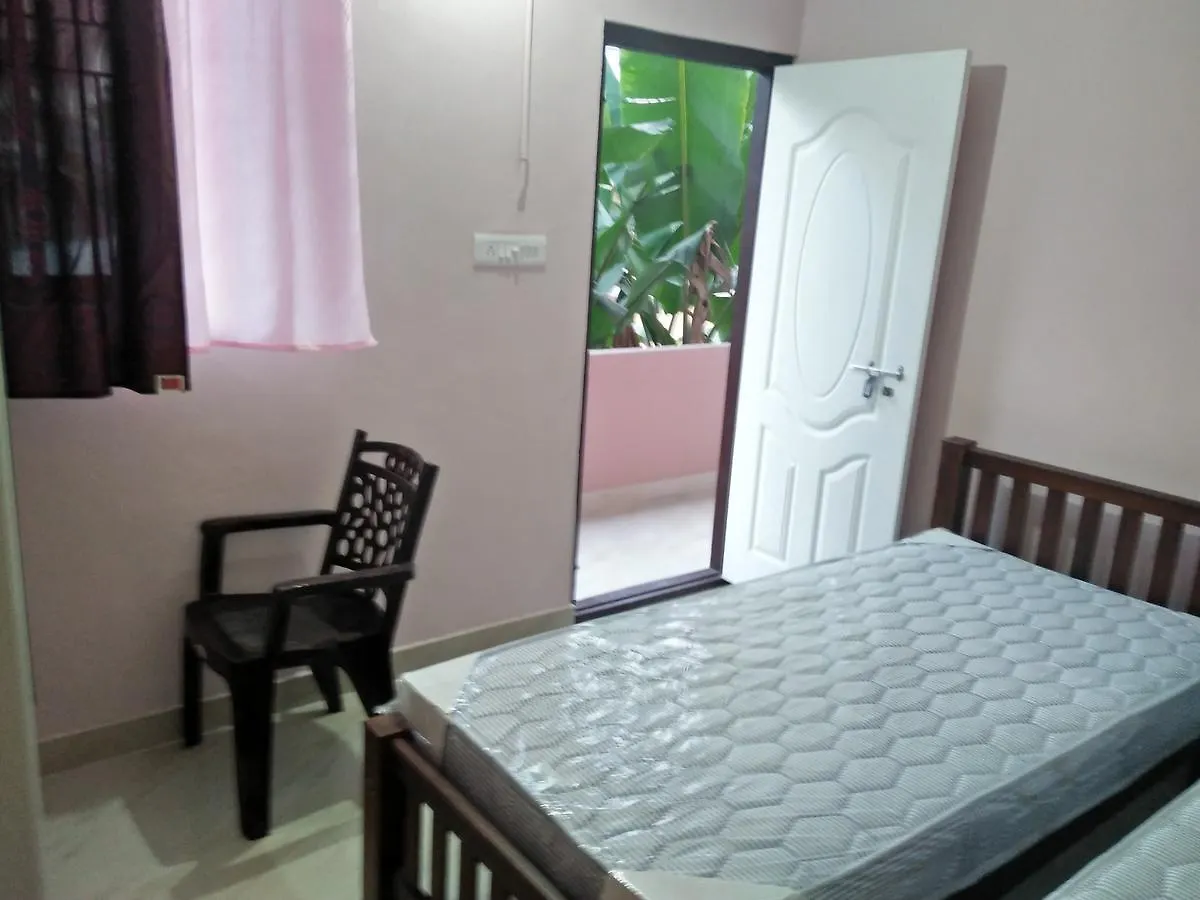 Lodge Metro Mens Hostel Kochi